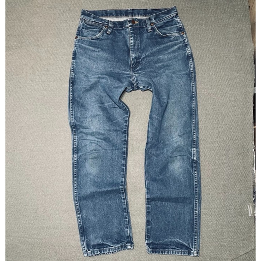 Wrangler 13MWZ Cowboy Cut Jeans - Blue Distressed 32x32 (actual 32x30)
